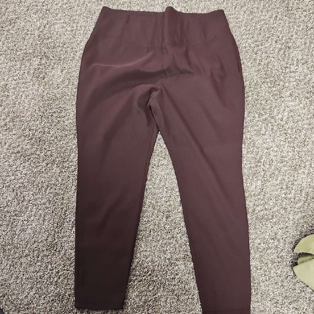 Worthington Deep Plum Textured Pull On Pants